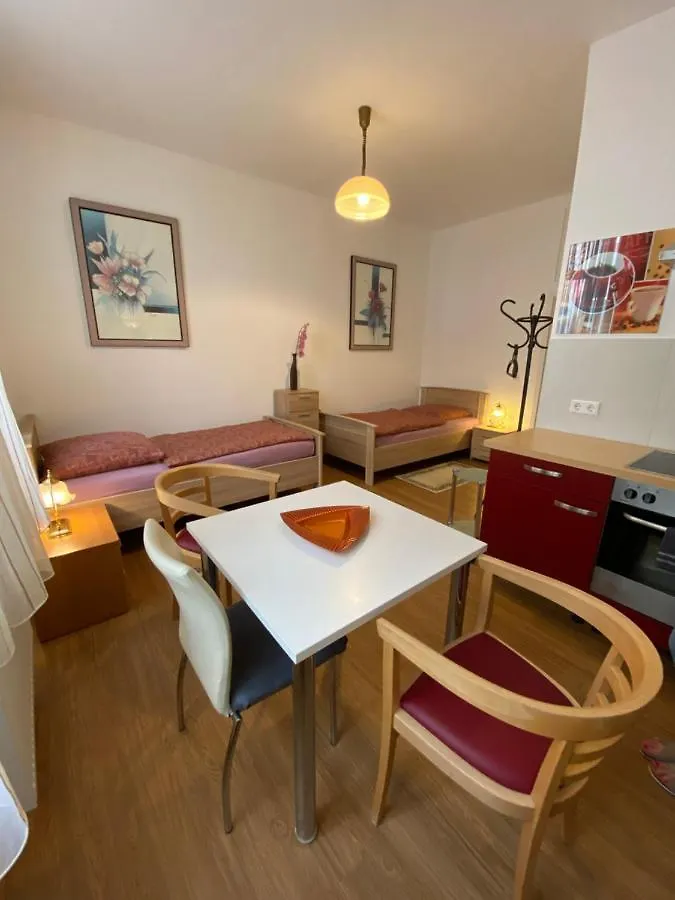 City Apartment In Nuernberg Duitsland